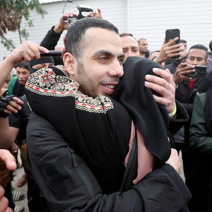 A freed Palestinian prisoner is greeted after being released from an Israeli jail, as part of a hostages-prisoners swap and a ceasefire deal in Gaza between Hamas and Israel, in Khan Younis in the southern Gaza Strip, February  8, 2025. REUTERS/Ramadan Abed