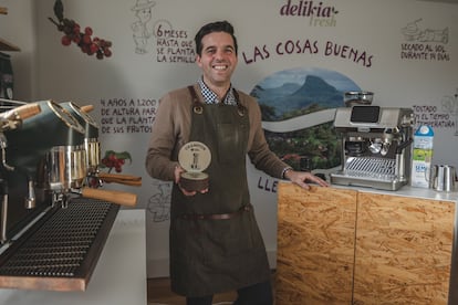 González, con el título de campeón de España de Baristas SCA. 