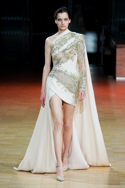 smag-elie-saab-hc-s22-036