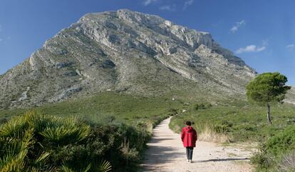 La mole del Montgó, en Xàbia (Alicante).