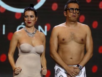 La pareja de cómicos presenta este sábado la gala de los premios del cine español por segundo año consecutivo