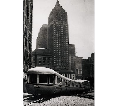 En febrero de 1950 llegan a España 3 locomotoras y 32 coches Talgo II, construidos en los talleres de la American Car and Foundry (ACF) en los Estados Unidos, según proyecto y Dirección Técnica de ingenieros españoles.