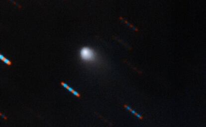 El cometa 2I/Borisov, visto el 24 de septiembre por el telescopio Géminis, en Hawai (EE UU).