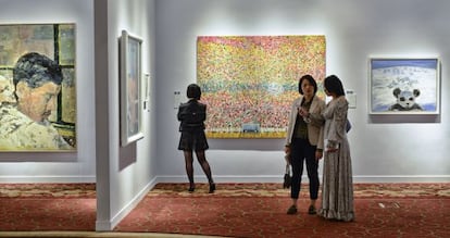 Exposición de las obras vendidas en una de las subastas de Christie's en Shanghái.