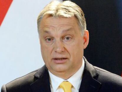 El líder húngaro afirma que una amplia mayoría le faculta para legislar contra las entidades que reciban fondos extranjeros, una norma que ya le ha constado un procedimiento de infracción de la UE