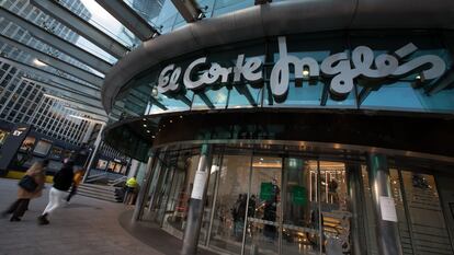 Entrada de El Corte Inglés de Nuevos Ministerios, en Madrid.