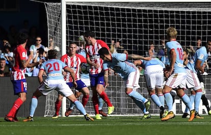 Gameiro marca el gol de la victoria ante el Celta.