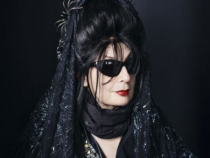 ¿Quién es esta mujer que se parece a Martirio?