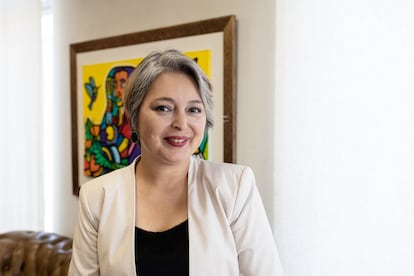 Jeannette Jara, Ministra del Trabajo en Chile, en su oficina en el centro de Santiago, Chile.