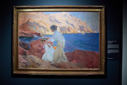 'Clotilde y Elena en las rocas. Jávea', de Sorolla que se expone en la muestra.