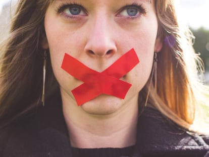“La mujer perfecta es la que no habla nunca”
