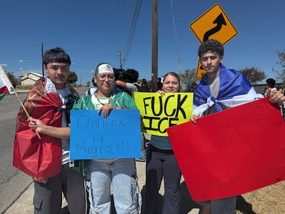 Velma Sánchez acompañada de sus hijos en Austin, Texas, el 22 de septiembre 2026.