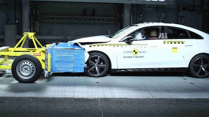 Según la IA, este es el coche más seguro que se vende en España en 2026… y no es el que imaginas