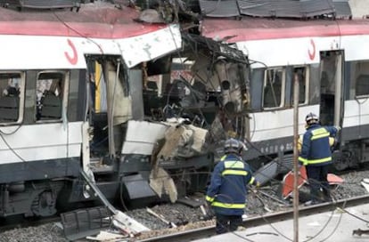 Estado en que quedaron los vagones de uno de los trenes reventados  en Madrid por las bombas de los terroristas, el 11 de marzo de 2004.
