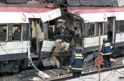 Estado en que quedaron los vagones de uno de los trenes reventados en Madrid por las bombas de los terroristas, el 11 de marzo de 2004.