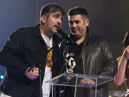 Estopa recoge el premio a la mejor gira española en la gala de LOS40 Music Awards Santander 2024, el pasado 8 de noviembre en el Palau Sant Jordi de Barcelona.