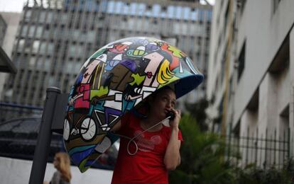 Cabina en São Paulo diseñada por Patricia Nascimiento./ NACHO DOCE (REUTERS)