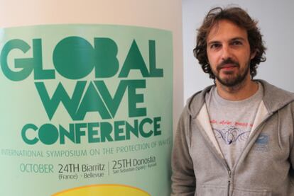 Grégory Le Moigno, responsable de Misión, Patrimonio y Olas de Surfrider Foundation Europe, ayer en San Sebastián.