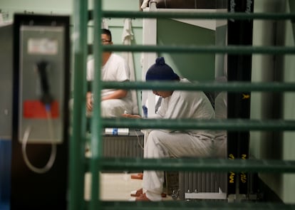 Detenidos en el Centro de Procesamiento de ICE del Noroeste, en Tacoma.