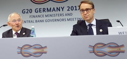 El presidente del Bundesbank, Jens Weidmann, y el ministro de Finanzas alem&aacute;n, Wolfgang Schaeuble. 