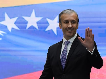 Tareck El Aissami llega a una ceremonia de firma de un acuerdo con Chevron, en Caracas, el pasado diciembre.