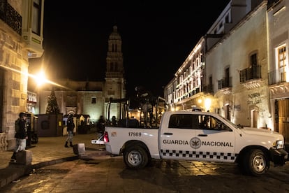 Zacatecas Guardia Nacional custodian las inmediaciones de Palacio de Gobierno en el centro
