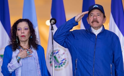 El presidente de Nicaragua, Daniel Ortega, y su esposa, la vicepresidenta Rosario Murillo