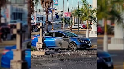 El cenotafio de Edgar Guzmn Lpez tras ser parcialmente destruido con explosivos, esta ma?ana en Culiacn.