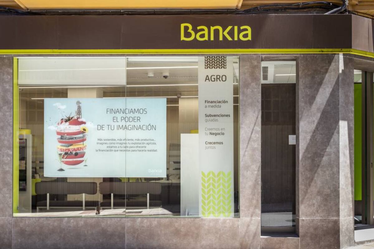 Bankia da un giro a la retribución variable de la plantilla | Empresas ...