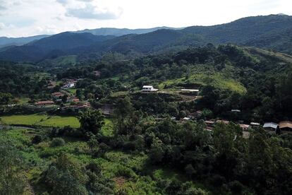 Hoje o vilarejo está abandonado, muitas casas foram saqueadas e os moradores estão alojados em hotéis e casas alugadas em Barão de Cocais e cidades vizinhas. Um estudo elaborado pela empresa Potamos em 2017 sobre as hipóteses de ruptura da barragem Sul Superior, chamado dam break, estima que a inundação no caso de rompimento poderia se estender por 72,5 quilômetros ao longo dos rios São João e Santa Bárbara. A inundação, porém, seria mais expressiva nos primeiros 52 quilômetros.