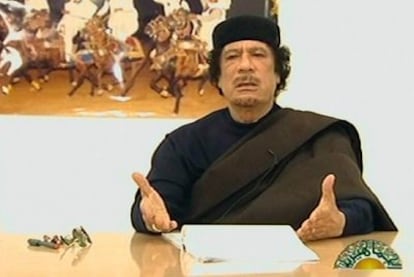 Gadafi, durante su alocución en la televisión libia.