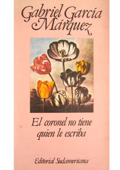 La historia del abuelo del escritor, Nicolás Ricardo Márquez Mejía, que fue coronel de la guerra civil de los Mil Días y esperó durante media vida la pensión de guerra vitalicia que el gobierno colombiano conservador les prometió a los excombatientes liberales y conservadores, es el origen lejano de esta segunda novela de García Márquez. El abuelo, como el personaje de la novela, fue testigo de la firma del tratado de paz de Neerlandia, en octubre de 1902, que puso término a la contienda, y desde entonces esperó la pensión prometida hasta su muerte, en marzo de 1937. En los últimos años de su vida, el nieto solía acompañarlo semanalmente a la oficina de correos, y el rito repetido de la frustración cada jueves le causaba una cierta risa. Por eso, cuando en 1956 se sentó a escribir la novela en una buhardilla del Hotel de Flandre, creyó que el relato tendría un tono de comedia, pero pronto el mismo García Márquez se encontró en una situación parecida a la de su abuelo, esperando una carta, un giro, algo que lo salvara de la miseria de París. Como sus amigos no pudieron encontrarle un editor a lo largo de más de un año de búsqueda, el poeta Gaitán Durán publicó la novela en la revista 'Mito' en 1958, y el librero y editor antioqueño Alberto Aguirre la editó en forma de libro por primera vez en 1961 en Medellín.