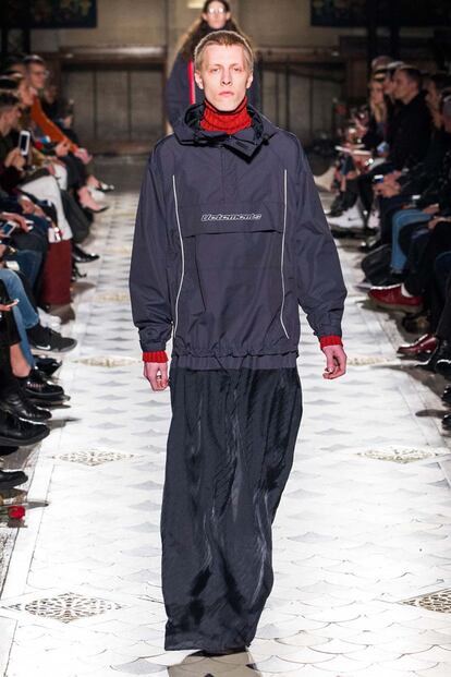 Vetements RF16 5067