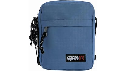 Esta bandolera para hombre es la más vendida en Amazon.