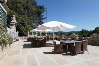 Terraza del parador Casa da Ínsua.