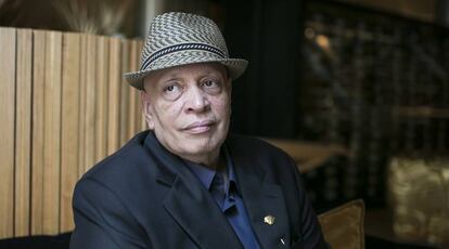 El escritor Walter Mosley