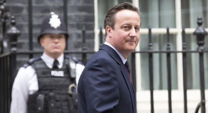 David Cameron en Downing Street el 8 de mayo.