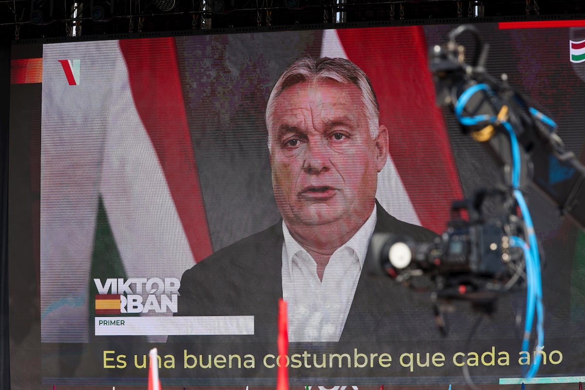 El movimiento contra el aborto y contra los derechos LGTBIQ+ pierde con Orbán su modelo a seguir