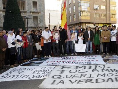 Manifestaci&oacute;n por los dos magreb&iacute;es en Melilla.
