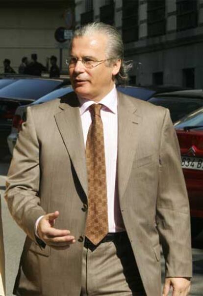 El juez Baltasar Garzón, en las inmediaciones de la Audiencia Nacional.