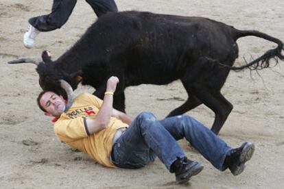 Instante de la accidentada entrada a la plaza de toros de San Sebastián de los Reyes.