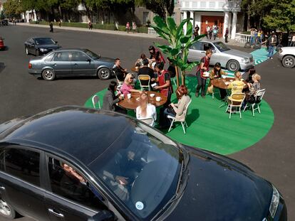 Un té en la autopista