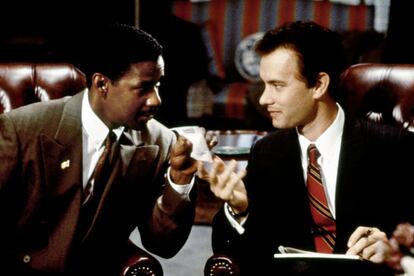 Philadelphia (Jonathan Demme, 1993) - 2 Oscars
	

	En plena batalla de la lucha contra el sida irrumpía esta historia de denuncia y solidaridad. Tom Hanks se hizo con el premio de interpretación y la lucha contra la enfermedad comenzó a romper silencios ominosos.