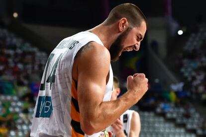 Valanciunas, en el partido frente a Turqu&iacute;a. 