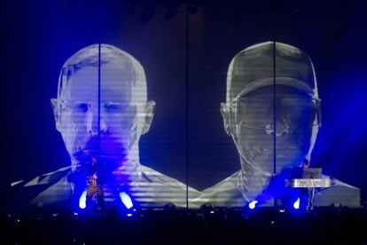 El dúo británico Pet Shop Boys en la apertura del Sónar 2013.