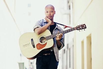 El artista sudafricano Nahhane Touré / Foto Youthvillage