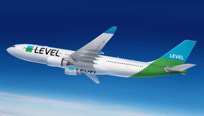 El Airbus con el que operará la nueva marca 'low cost' de IAG, Level.