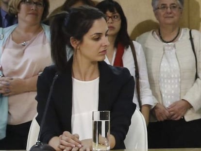 Rita Maestre durante la rueda prensa ofrecida tras la primera Junta de Gobierno del Ayuntamiento.