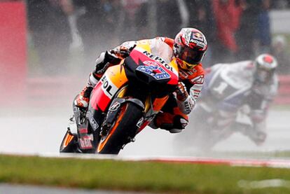 Casey Stoner, durante la carrera del Gran Premio de Gran Bretaña.