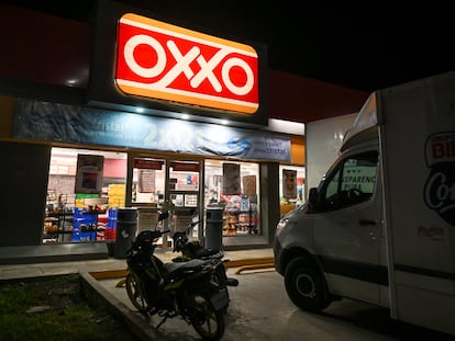 Una tienda Oxxo en Celestún, Estado de Yucatán (México).